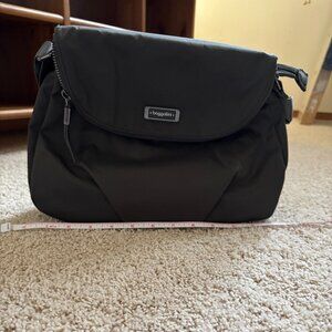 baggallini Gray Crossbody Bag